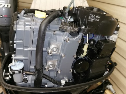 Описание
Продам лодочный мотор Suzuki - 60 в идеальном состоянии, 100 % 2020 го. . фото 4