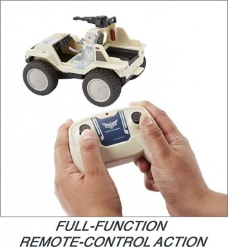 Машина Hot Wheels RC Disney and Pixar Lightyear Battery-Powered Remote-Control S. . фото 4