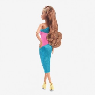 Лялька Барбі колекційна Мініатюрна з русим волоссям Колор-блок Barbie Signature . . фото 4