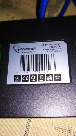 Комутатор Switch Gembird NS-8P2 (8-port 10/100Mb)
Блок живлення не рідний. 
ХА. . фото 5