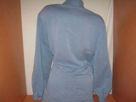 Женская рубашка б/у с длинным рукавом (манжет снизу застегивается на металличес. . фото 9