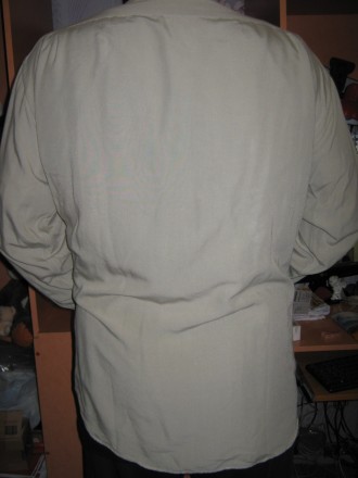  Мужская однотонная рубашка, с длинным рукавом, светлая, однотонная, ткань плотн. . фото 9