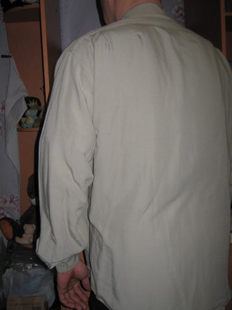  Мужская однотонная рубашка, с длинным рукавом, светлая, однотонная, ткань плотн. . фото 6