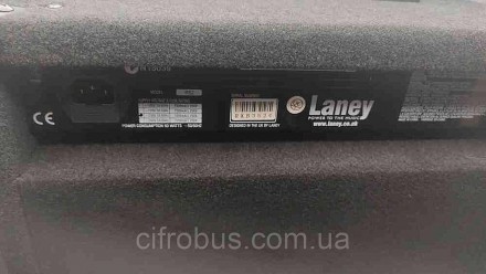Laney RB2 — басовий комбопідсилювач, виготовлений у закритому боксі з оздоблення. . фото 6