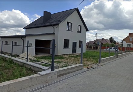 Продається просторий, окремо стоячий будинок у Байківцях. Фасадні роботи заверше. . фото 3
