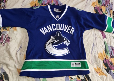 Хоккейный, женский свитер Reebok NHL Vancouver Canuks, для болельщиц , размер-М,. . фото 4