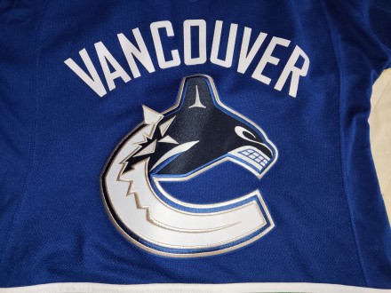 Хоккейный, женский свитер Reebok NHL Vancouver Canuks, для болельщиц , размер-М,. . фото 8