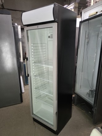 Холодильна шафа Klimasan d 372  має 350 літрів корисного об'єму, висота хол. . фото 6
