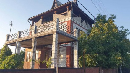 Продам будинок на Осокорках ,93 лінія.Камін,підвал,альтанка,мангал. Киев. фото 1 Продам будинок на Осокорках ,93 лінія.Камін,підвал,альтанка,мангал. Киев. фото 1