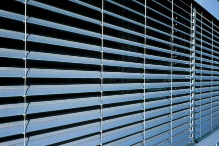 Фасадні жалюзі - це ідеальний захист вікон від сонця та небажаних сторонніх погл. . фото 3