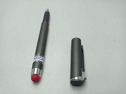 Шариковая ручка с фонариком и стилусом
Внимание! Комиссионный товар. Уточняйте н. . фото 5