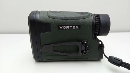 Дальномер Vortex Viper HD 3000 с подсветкой и расчетом угла падения пули (США)
Л. . фото 3