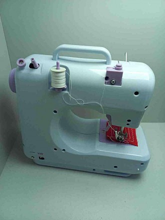 Швейная машинка Michley Sewing Machine YASM-505A Pro 12 в 1
Портативная швейная . . фото 3