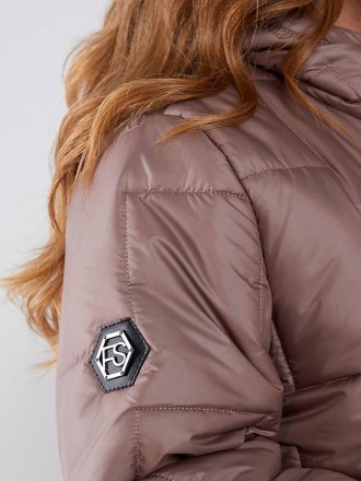 
Куртка женская батал синтепонова
Код 016996
Цвета: черный, мокко, графит, белый. . фото 20