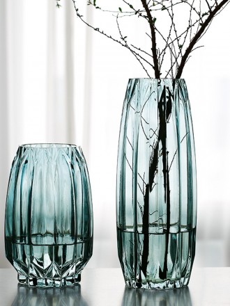 Ваза стеклянная Элегантная ваза из прочного стекла с оригинальным дизайнерским р. . фото 3