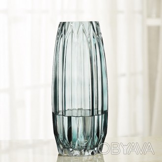 Ваза стеклянная Элегантная ваза из прочного стекла с оригинальным дизайнерским р. . фото 1