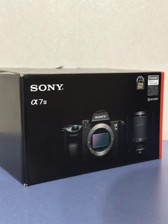 Продаю свою камеру Sony A7 III с китовым объективом 28-70, а так же одна из топо. . фото 2