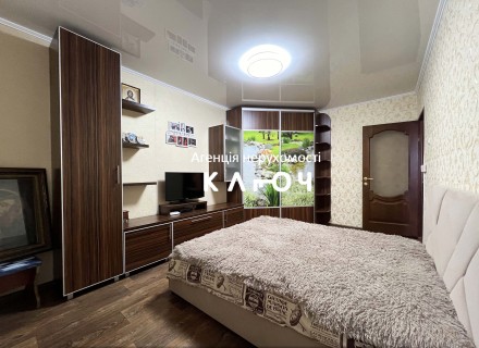Продаж двокімнатної квартири з автономним ГАЗОВИМ опаленням, ремонтом, меблями т. Попова. фото 5