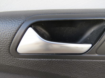 3C4839113Q Внутрішня хром ручка дверки задньої лівої VW Passat B6 Kombi

&bull. . фото 2
