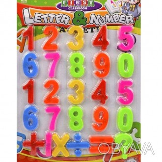 Набор цифр на магните призван научить ребенка выполнять простые арифметические д. . фото 1