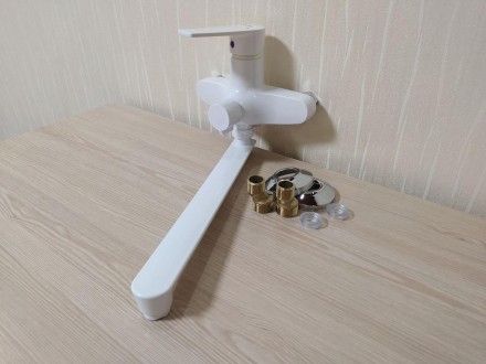 Змішувач для ванни з довгим виливом із термопластичного пластику SW Oscar 006 eu. . фото 3