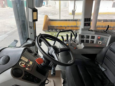 Тактор колісний Claas Axion 850 
2018 рік випуску
Потужність 250 к. с.
Напрац. . фото 9