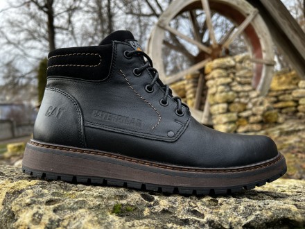 Шкіряні зимові черевики на хутрі CAT Black Boots
CAT — не просто гарне взуття, а. . фото 8