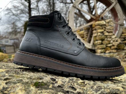 Шкіряні зимові черевики на хутрі CAT Black Boots
CAT — не просто гарне взуття, а. . фото 12