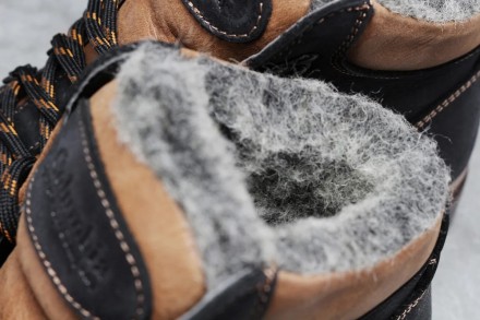 Зимние кожаные ботинки на меху коричневые
Прочный верх из натуральной кожи и вну. . фото 7