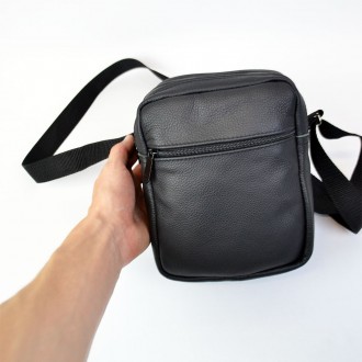 Эта элегантная сумка мессенджер изготовлена из высококачественной натуральной ко. . фото 6