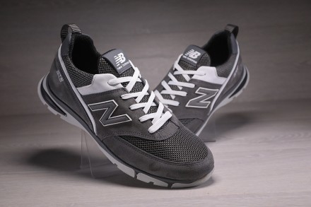 Кросівки чоловічі New Balance Grey замша-сітка
Виконані з міцних матеріалів, сти. . фото 2