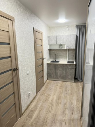 Продается 1 комнатная квартира перепланированная в 2х комнатную, в Шевченковском. . фото 3