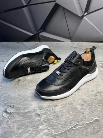 Кроссовки мужские кожаные Billionaire Black Leather
Характеристика товара:
Вид о. . фото 6