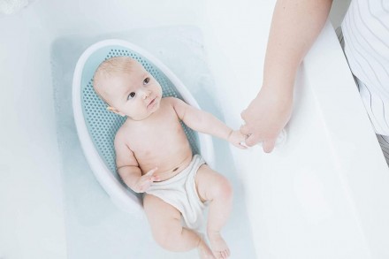 Горка-лежак для купания детей Angelcare Bath Support
Шезлонг в ванну для новорож. . фото 6