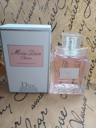 Парфумована вода Dior Miss Dior Cherie Blooming Bouquet. 100 мл, Франція .

Mi. . фото 5
