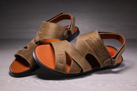 Мужские кожаные сандалии-шлепанцы Levis Olive
Характеристика товара:
Вид обуви: . . фото 4