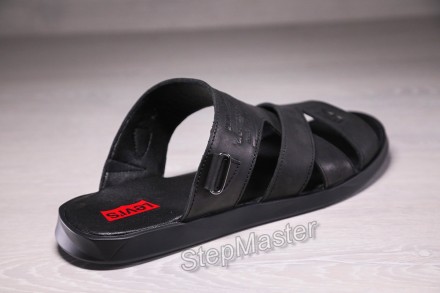 Мужские кожаные сандалии-шлепанцы Levis Black
Характеристика товара:
Вид обуви: . . фото 15
