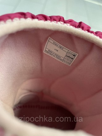 
 
Чобітки дитячі зимові Crocs призначені для зимового відпочинку.
Низ взуття ви. . фото 7