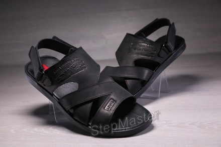Мужские кожаные сандалии-шлепанцы Levis Black
Характеристика товара:
Вид обуви: . . фото 3