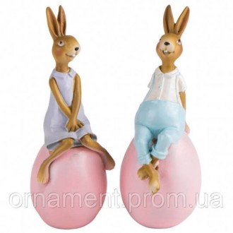 Статуетка кроликів — це фігурка з полістоуну, що зображує трьох грайливих кролик. . фото 2