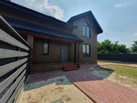 Продам будинок м.Бориспіль. Тепла підлога,мансардні вікна,5 соток,бруківка. Борисполь. фото 1 Продам будинок м.Бориспіль. Тепла підлога,мансардні вікна,5 соток,бруківка. Борисполь. фото 1