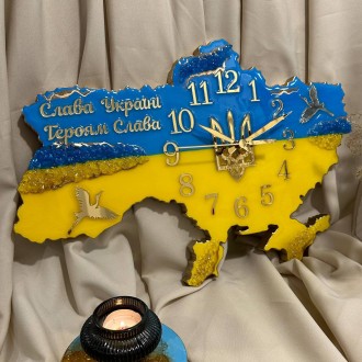 Настінний годинник "Карта України" - це втілення краси епоксидної смоли у поєдна. . фото 2