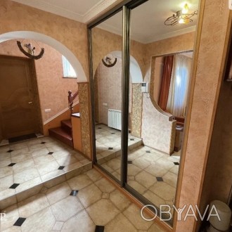 Дом, 280 кв. м