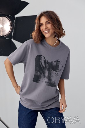 Женская трикотажная футболка оверсайз – это стильный элемент гардероба, сочетающ. . фото 1