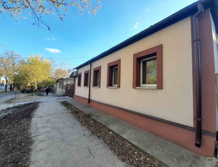 Продам часть дома. Центр. Бородинская/Володарского/Артема. Днепр. фото 1 Продам часть дома. Центр. Бородинская/Володарского/Артема. Днепр. фото 1