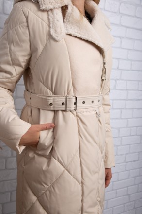 
Стильная женская куртка. Крой приталенный, длина удлиненная. Застегивается на д. . фото 6