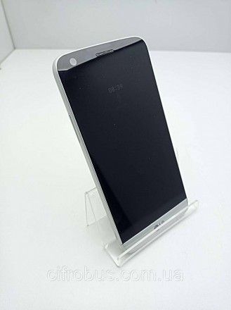 Большой дисплей
LG G5 оснастили 5.3-дюймовым дисплеем с разрешением 2560х1440 пи. . фото 8