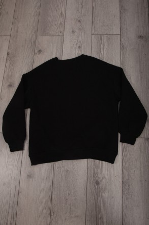 
Стильный свитер производство Турция. Крой прямой. Застежек нет. Ткань мягкая, т. . фото 3