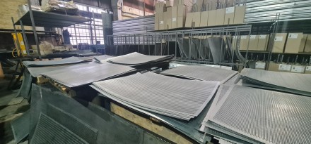 Сита на зерноочисні машині ОВС-25, БЦС-50, ПЕТКУС, ЗАВ, СМ-4, БСХ-100, БСХ-200, БСХ-300. Дніпро. фото 1 Сита на зерноочисні машині ОВС-25, БЦС-50, ПЕТКУС, ЗАВ, СМ-4, БСХ-100, БСХ-200, БСХ-300. Дніпро. фото 1
