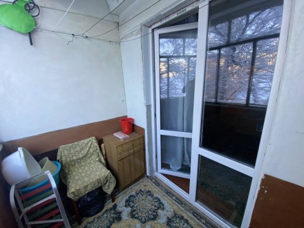 Продається затишна трикімнатна квартира у зручному районі: Юрія Коваленка (біля . . фото 5